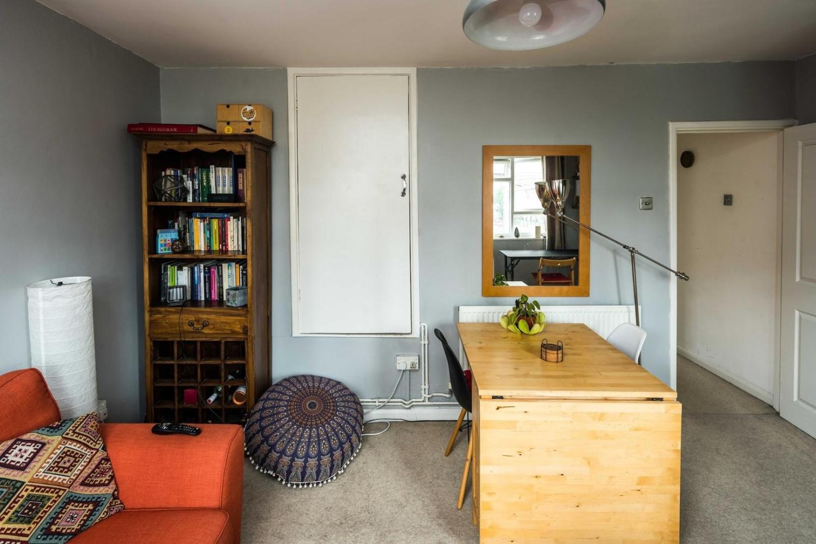 2bd Stylish W/t Grand Piano Appartement